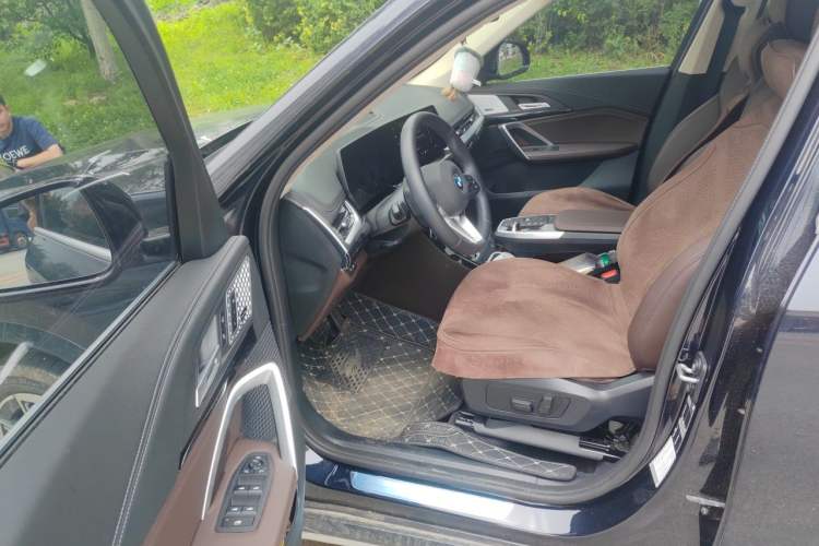 Used BMW X1 2024 sDrive25Li X Design Package Driver Seat