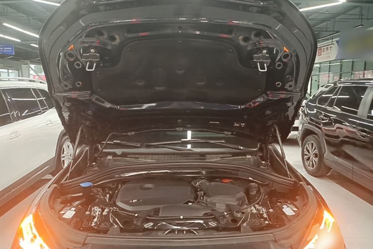 Used BMW X1 2024 sDrive25Li X Design Package Engine Bay
