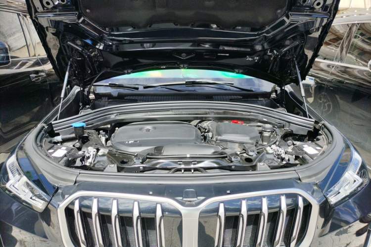 Used BMW X1 2024 sDrive25Li X Design Package Engine Bay