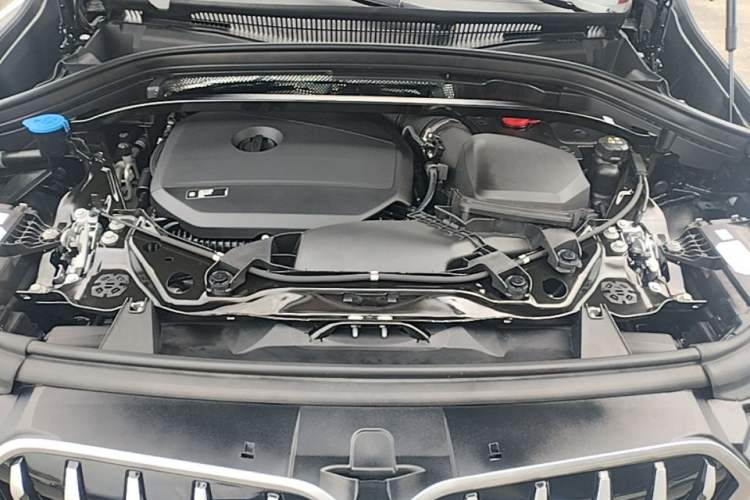 Used BMW X1 2024 sDrive25Li X Design Package Engine Bay