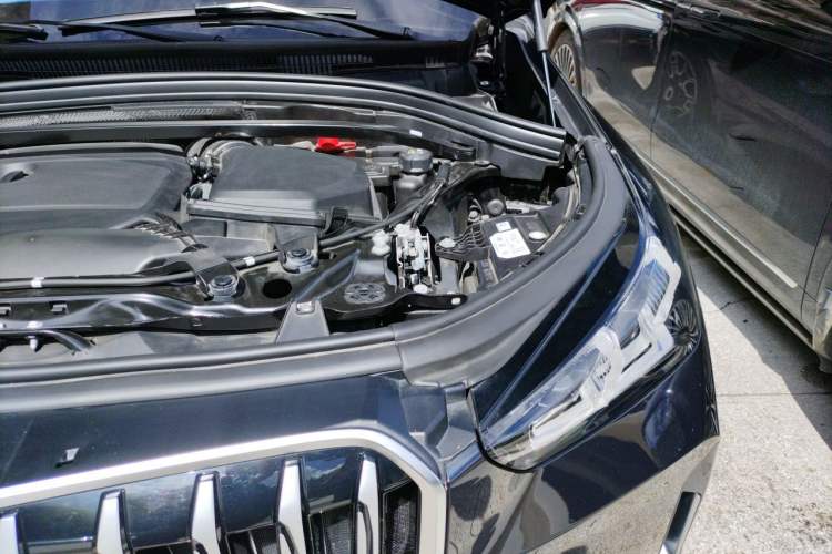 Used BMW X1 2024 sDrive25Li X Design Package Engine Bay Left