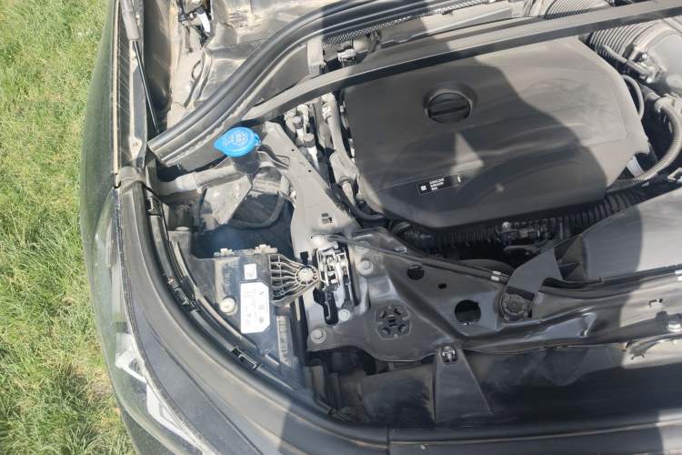 Used BMW X1 2024 sDrive25Li X Design Package Engine Bay Right