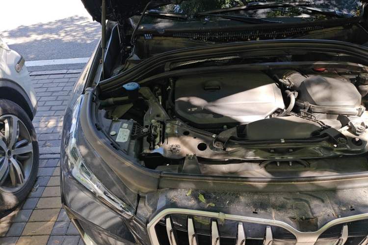 Used BMW X1 2024 sDrive25Li X Design Package Engine Bay Right