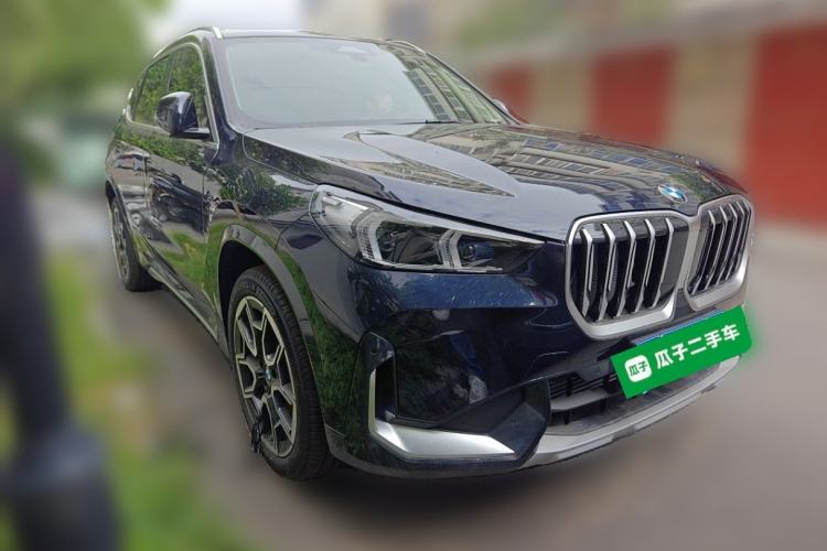 Used BMW X1 2024 sDrive25Li X Design Package Front Right 45 Deg