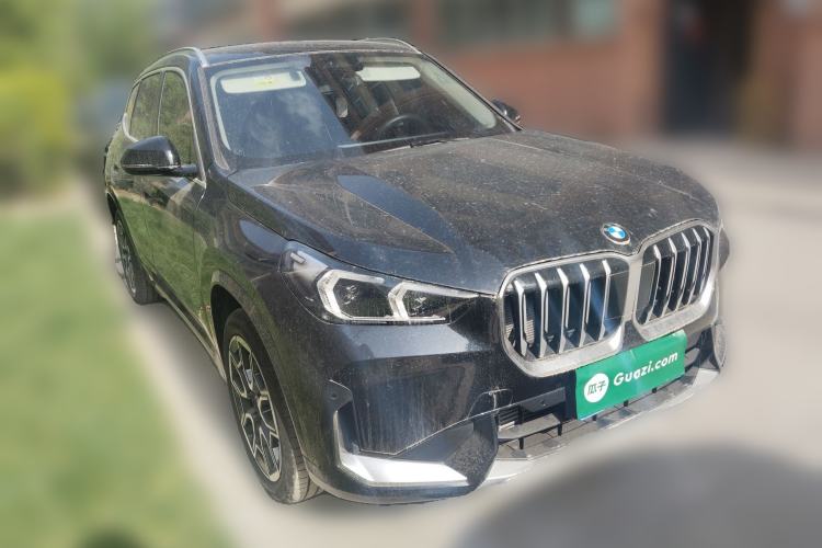 Used BMW X1 2024 sDrive25Li X Design Package Front Right 45 Deg