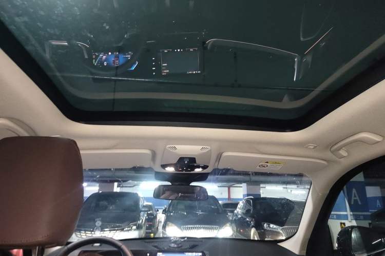 Used BMW X1 2024 sDrive25Li X Design Package Headliner