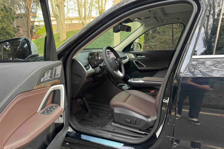 Used BMW X1 2024 xDrive25Li X Design Package Interior 2