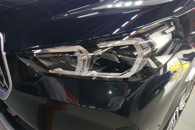 Used BMW X1 2024 xDrive25Li X Design Package Left Front Headlight