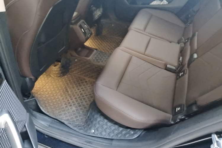 Used BMW X1 2024 sDrive25Li X Design Package Left Rear Seat