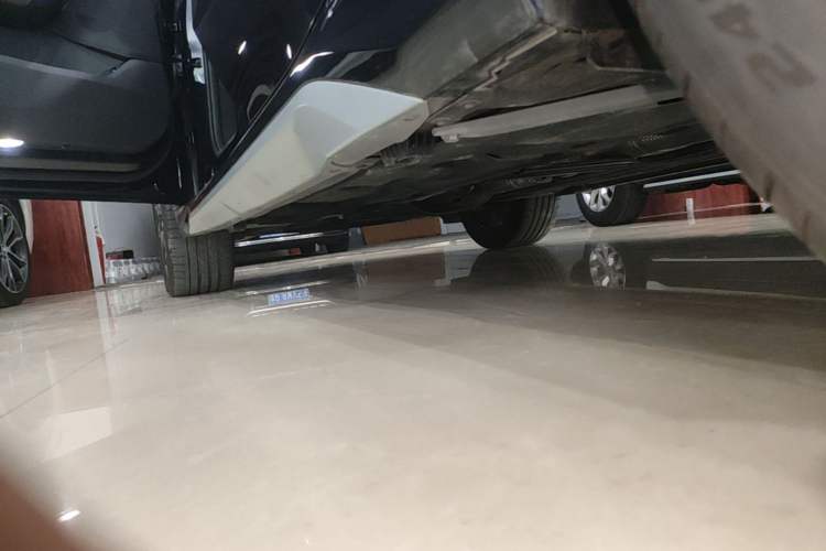 Used BMW X1 2024 sDrive25Li X Design Package Left Side Sill