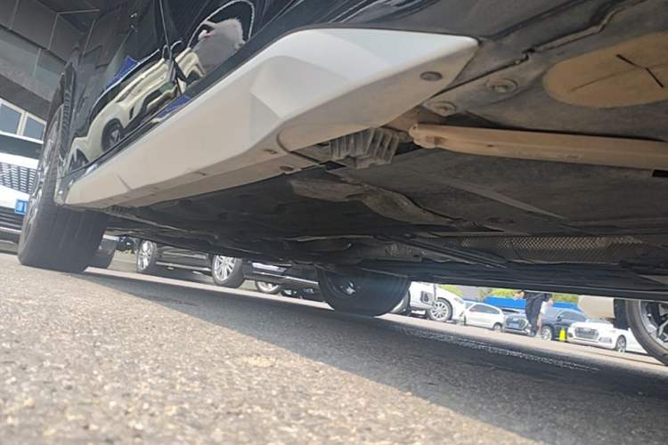 Used BMW X1 2024 sDrive25Li X Design Package Left Side Sill