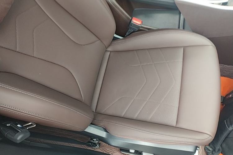 Used BMW X1 2024 sDrive25Li X Design Package Right Front Seat