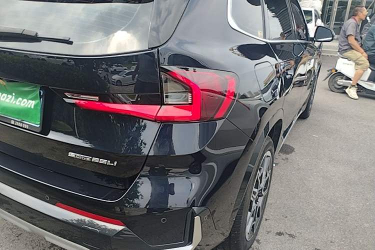 Used BMW X1 2024 sDrive25Li X Design Package Right Rear Taillight
