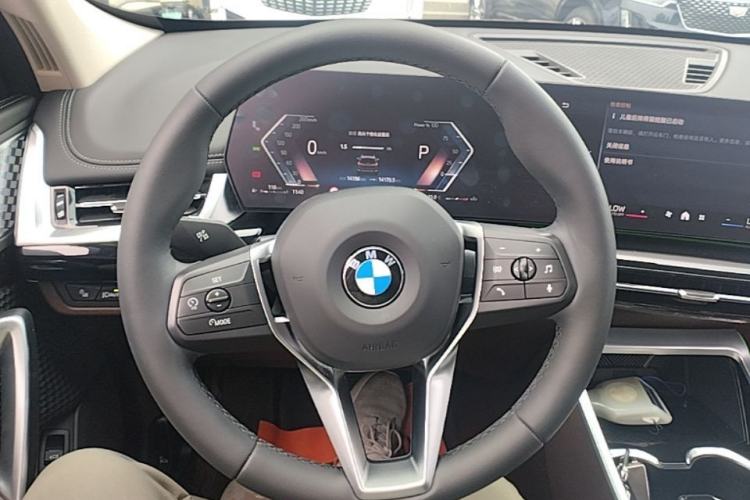 Used BMW X1 2024 sDrive25Li X Design Package Steering Wheel