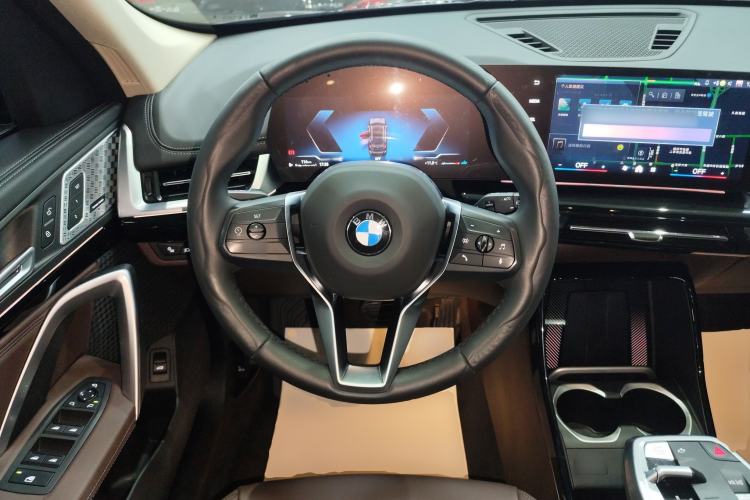 Used BMW X1 2024 sDrive25Li X Design Package Steering Wheel