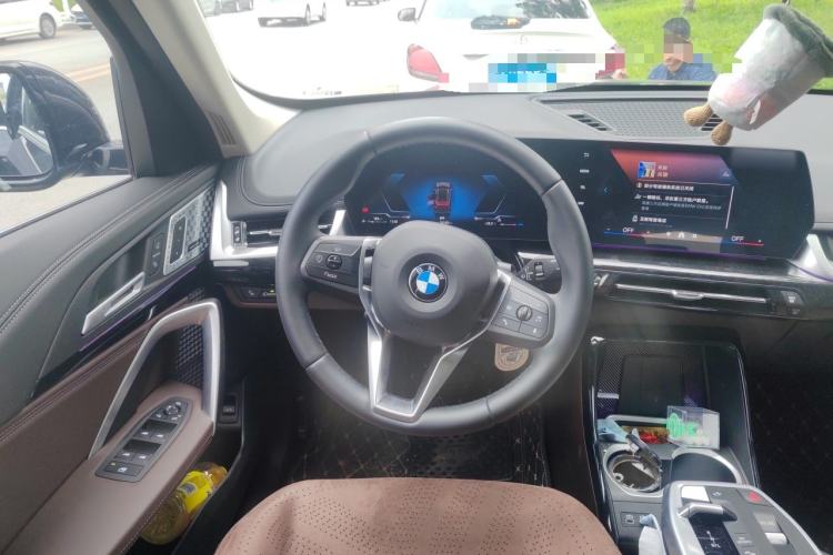 Used BMW X1 2024 sDrive25Li X Design Package Steering Wheel