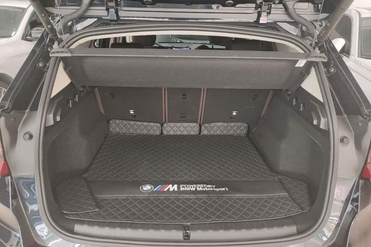 Used BMW X1 2024 sDrive25Li X Design Package Trunk