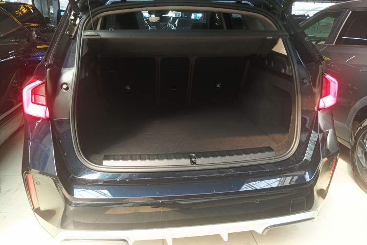 Used BMW X1 2024 sDrive25Li M Sport Package Trunk