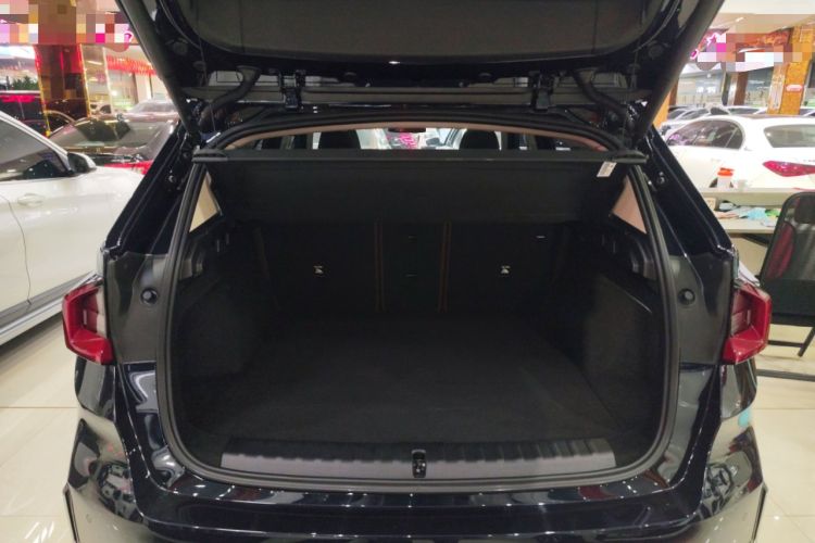 Used BMW X1 2024 sDrive25Li X Design Package Trunk