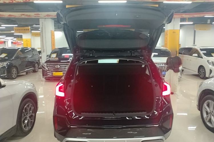 Used BMW X1 2024 sDrive25Li M Sport Package Trunk