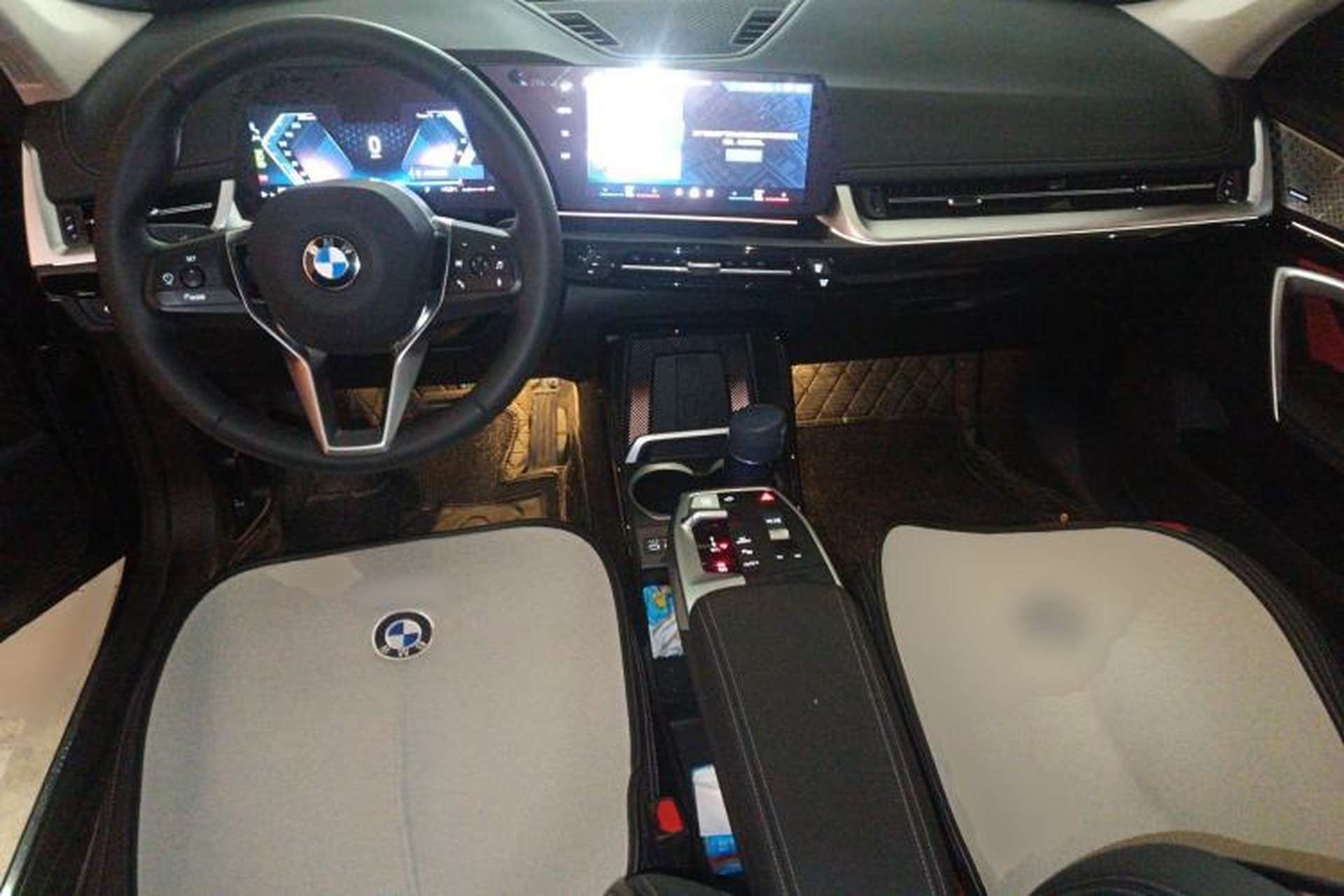 Used BMW X1 2024 sDrive25Li X Design Package Center Console