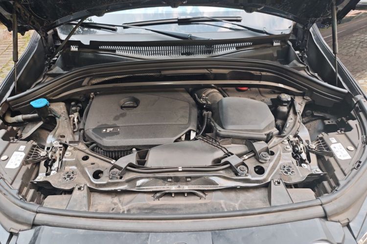 Used BMW X1 2024 sDrive25Li X Design Package Engine Bay
