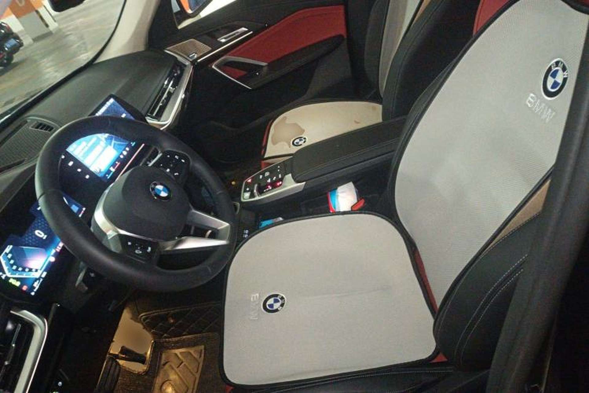 Used BMW X1 2024 sDrive25Li X Design Package Left Front Seat