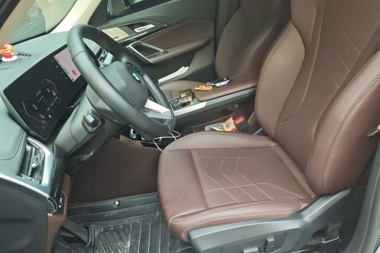 Used BMW X1 2024 sDrive25Li X Design Package Left Front Seat