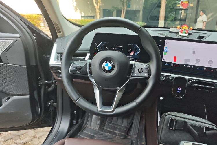 Used BMW X1 2024 sDrive25Li X Design Package Steering Wheel
