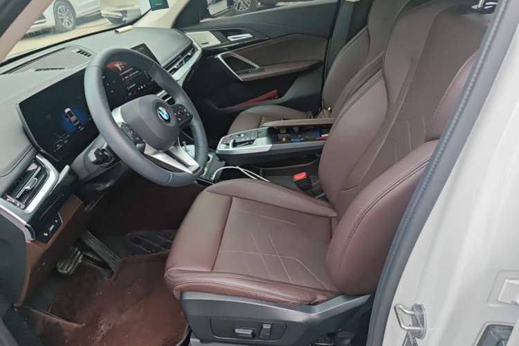Used BMW X1 2024 sDrive25Li X Design Package Left Front Seat