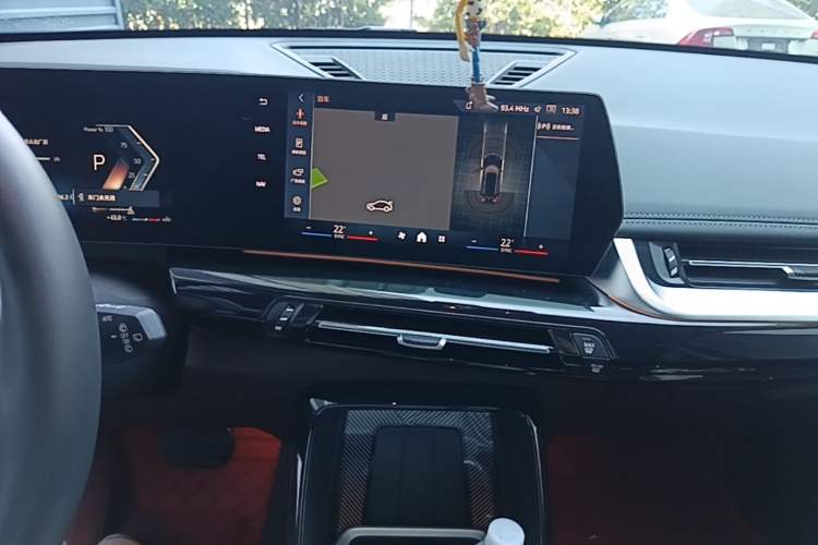 Used BMW X1 2024 sDrive25Li X Design Package Audio And AC Panel