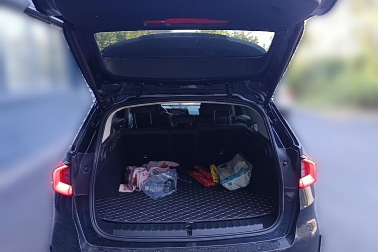 Used BMW X1 2024 sDrive25Li X Design Package Trunk