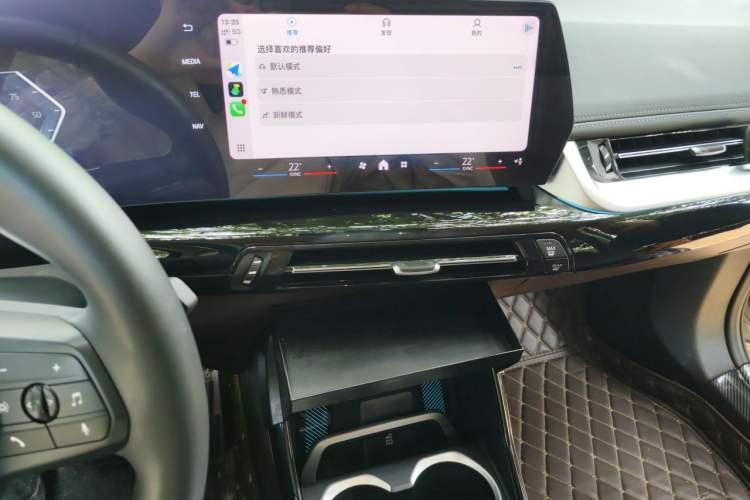 Used BMW X1 2024 sDrive25Li X Design Package Audio And AC Panel