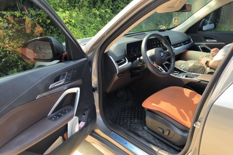 Used BMW X1 2024 sDrive25Li M Sport Package Driver Seat