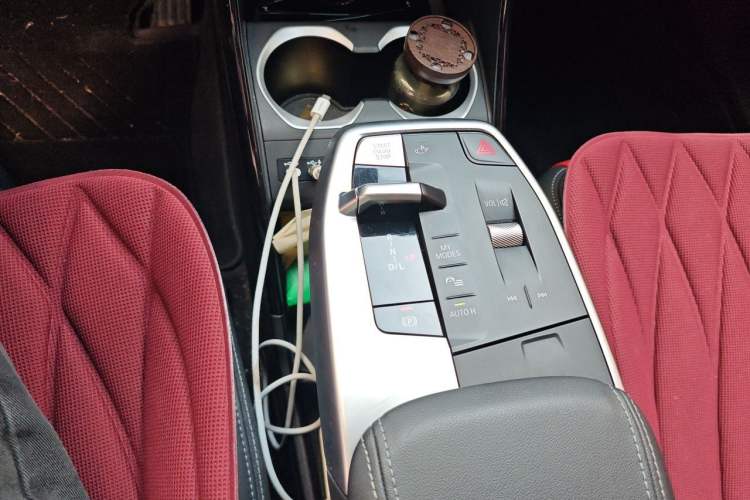 Used BMW X1 2024 sDrive25Li M Sport Package Gear Lever