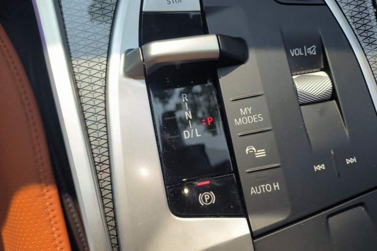 Used BMW X1 2024 sDrive25Li M Sport Package Gear Lever