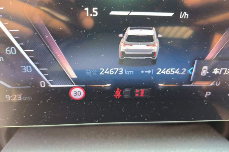 Used BMW X1 2024 sDrive25Li M Sport Package Odometer Close Up
