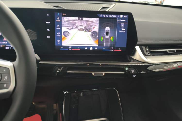 Used BMW X1 2024 sDrive25Li X Design Package Audio And AC Panel