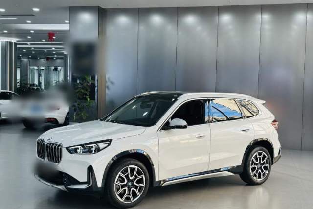 BMW X1 2024 sDrive25Li X Design Package usata
