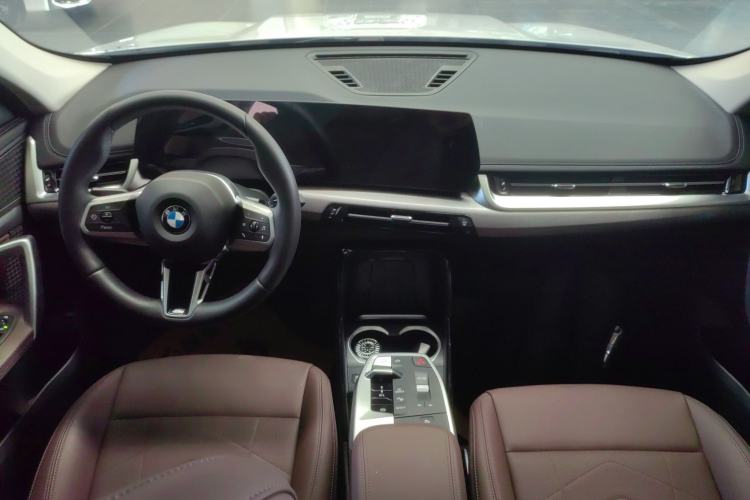 Used BMW X1 2024 sDrive25Li M Sport Package Center Console