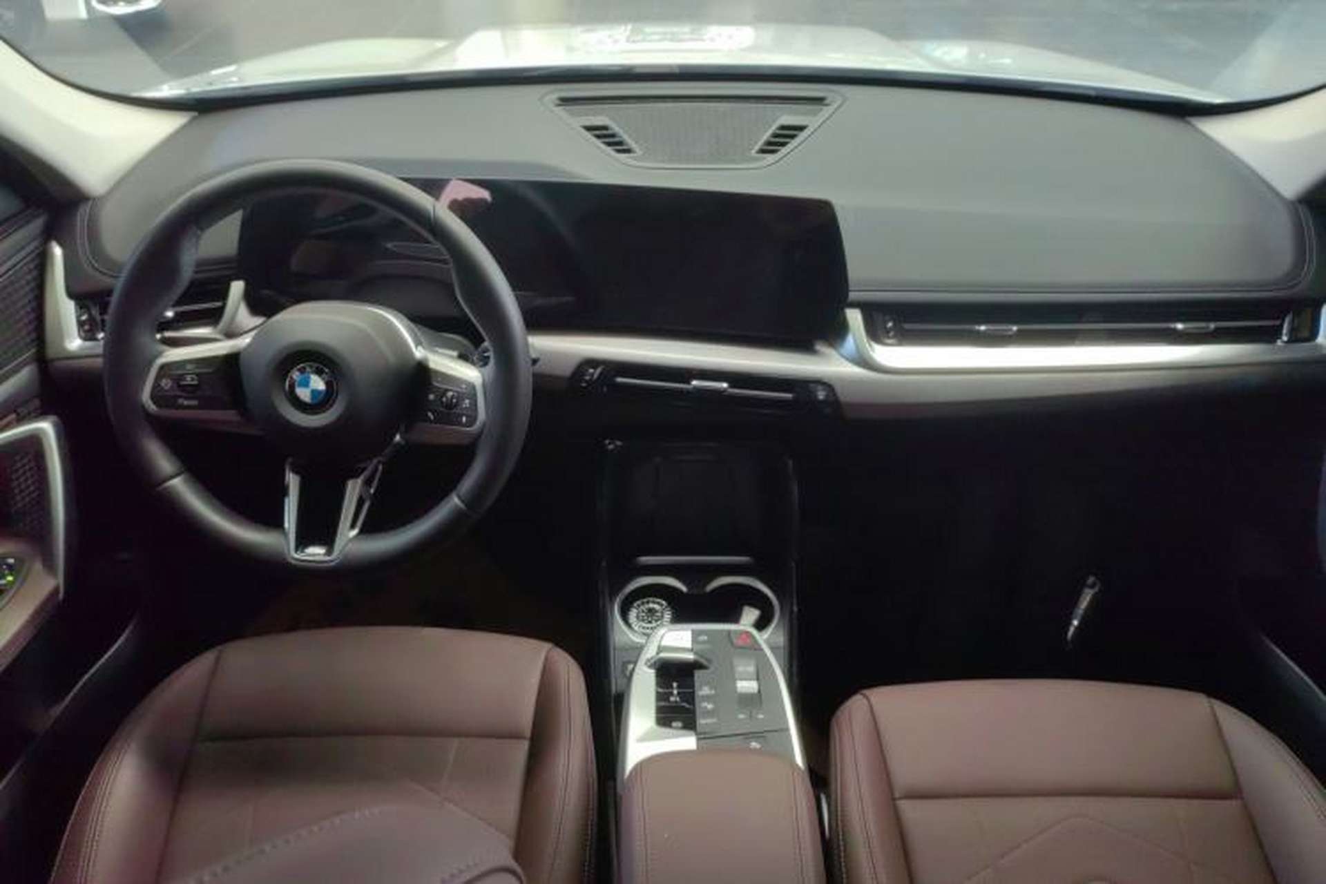 Used BMW X1 2024 sDrive25Li M Sport Package Center Console