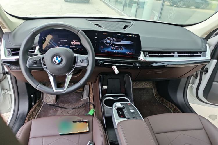Used BMW X1 2024 sDrive25Li X Design Package Center Console