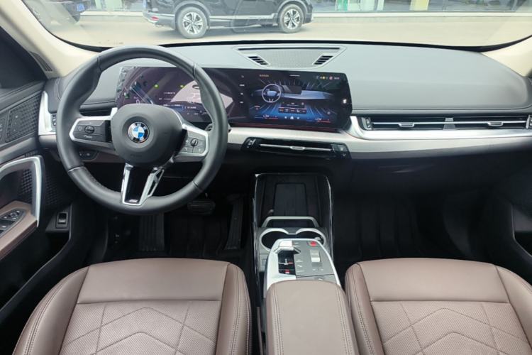 Used BMW X1 2024 sDrive25Li M Sport Package Center Console