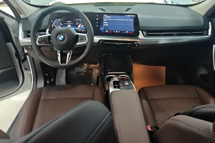 Used BMW X1 2024 sDrive25Li M Sport Package Center Console