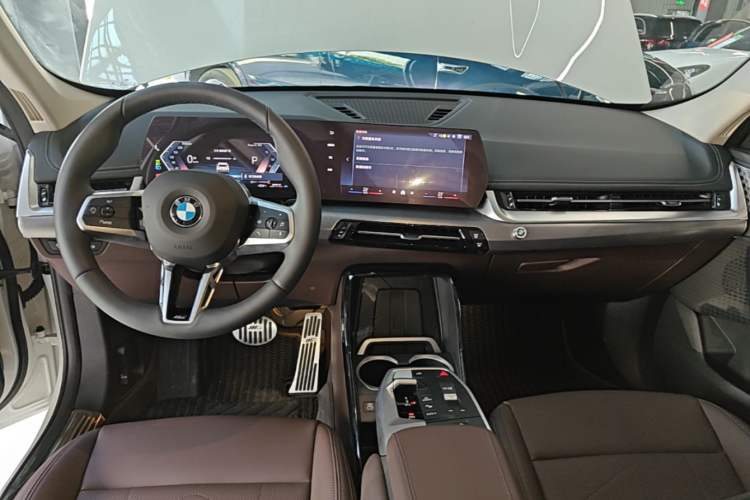 Used BMW X1 2024 sDrive25Li M Sport Package Center Console