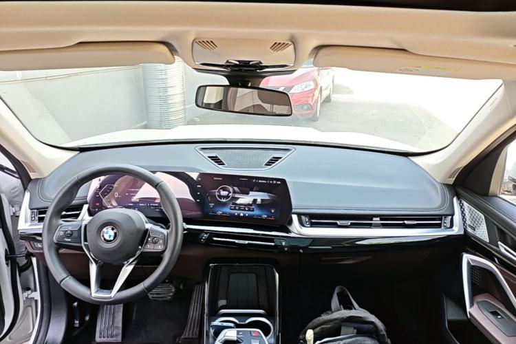 Used BMW X1 2024 sDrive25Li X Design Package Center Console