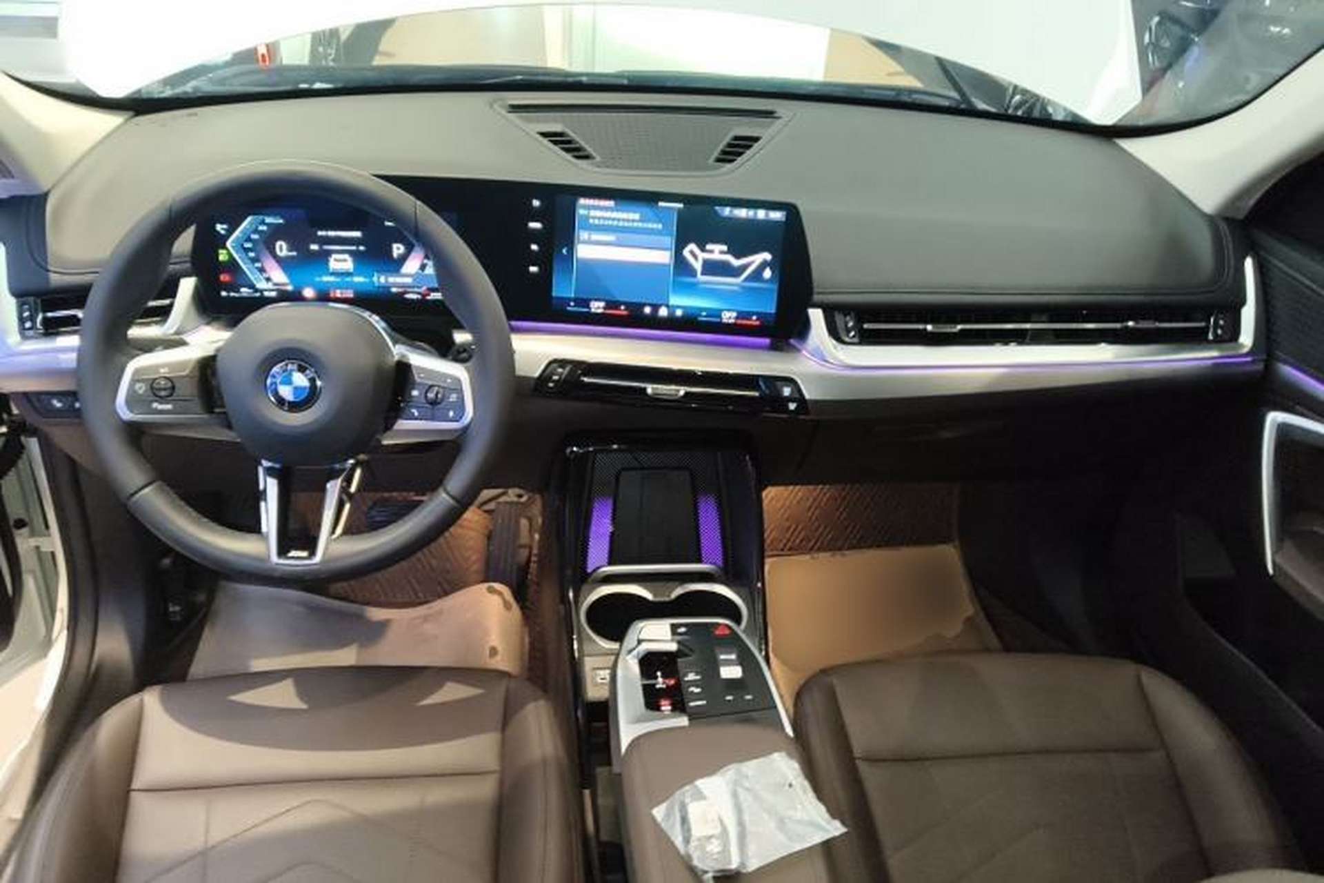 Used BMW X1 2024 sDrive25Li M Sport Package Center Console