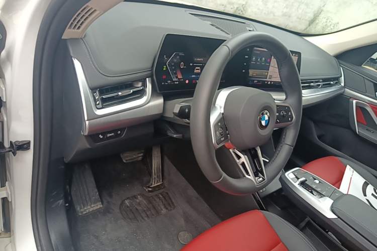 Used BMW X1 2024 sDrive25Li M Sport Package Center Console