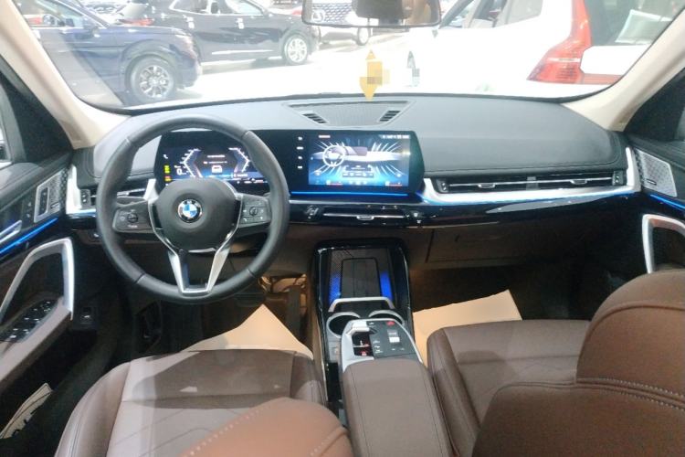 Used BMW X1 2024 sDrive25Li X Design Package Center Console