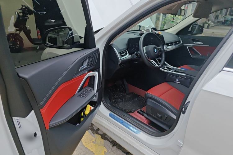 Used BMW X1 2024 sDrive25Li M Sport Package Driver Seat